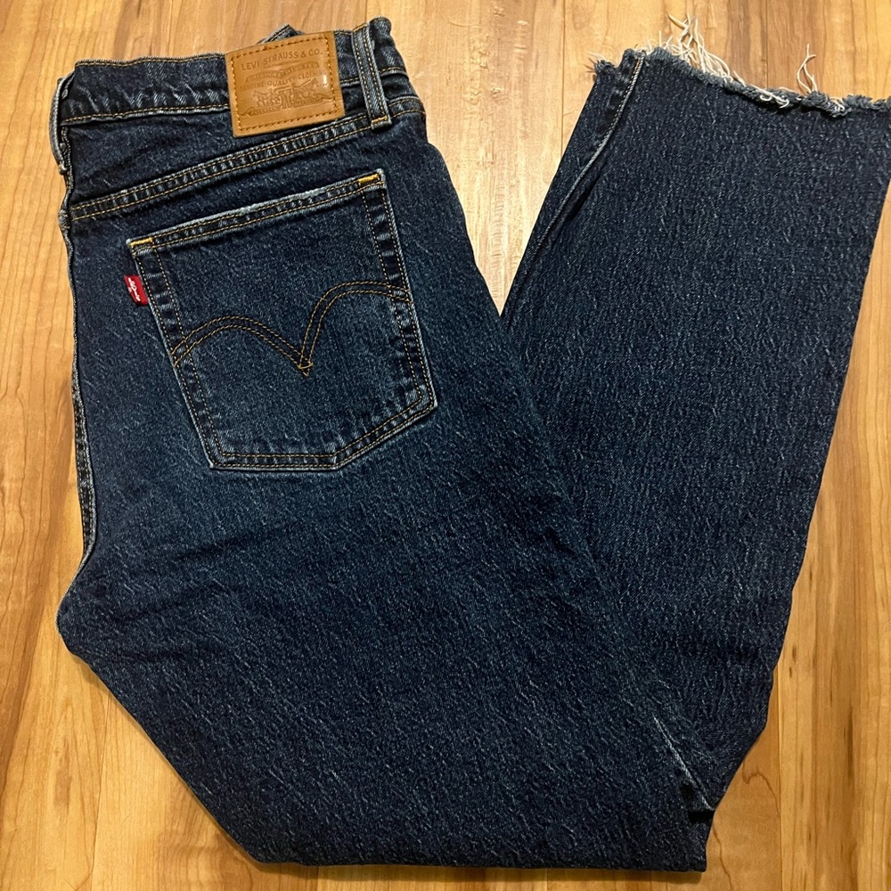 Levi's Women’s Wedgie Straight Fit